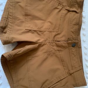 Prana hiking shorts, size 4